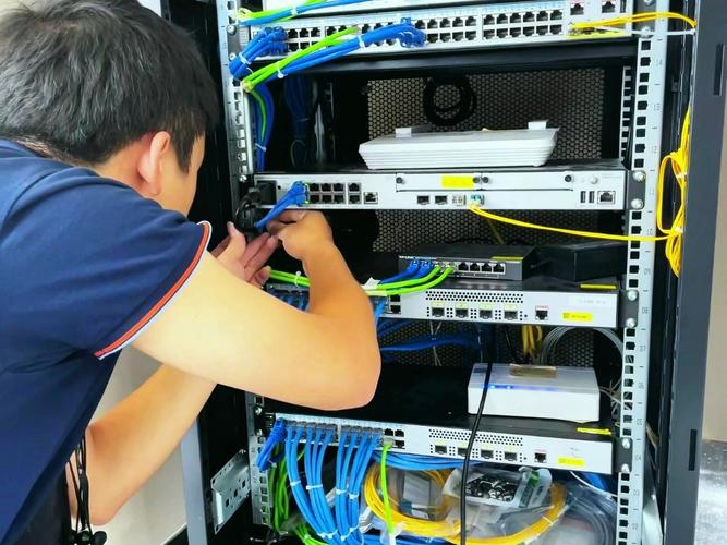 深圳网线服务:上门安装与维修全攻略